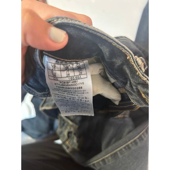 Guess Jeans *Size 26* - Picture 3 of 5
